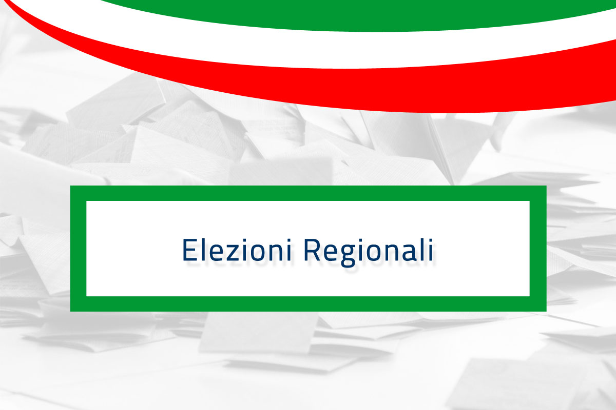 Nell'immagine  su sfondo bianco - grigio e rappresentata una bandiera italiana ed un riquadro con scritto Elezioni Regionali